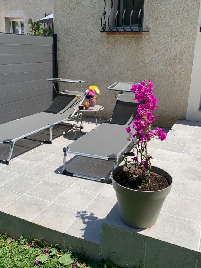 3 indépendants dans villa avec piscine terrasse, jardin, parking clos, wifi Meyreuil Exterior foto
